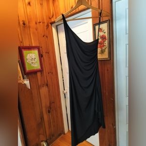 Assymetical One Shoulder City Triangles Black dress